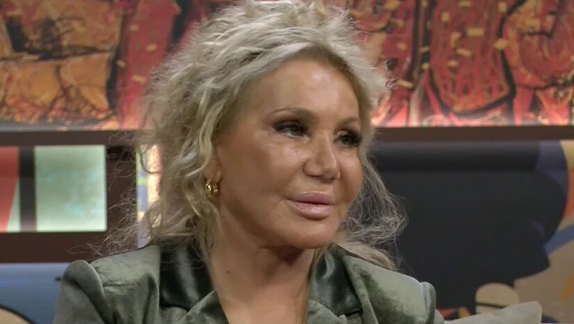 ლოლა წერეთელი სახის პლასტიკური ოპერაციის შემდეგ საზოგადოების წინაშე გამოჩნდა – მომღერალი იხსენებს რეაქციას, როცა სარკეში ჩაიხედა